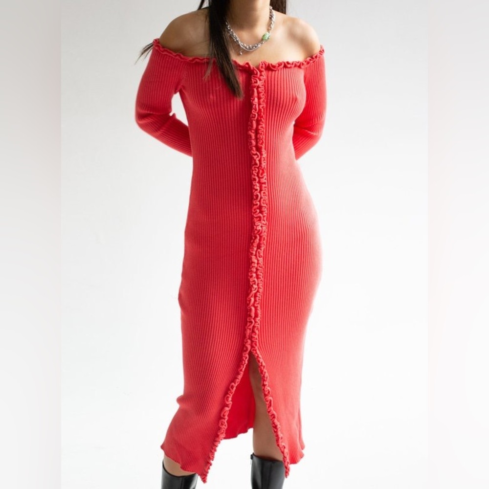 CHARLIE OFF SHOULDER DRESS